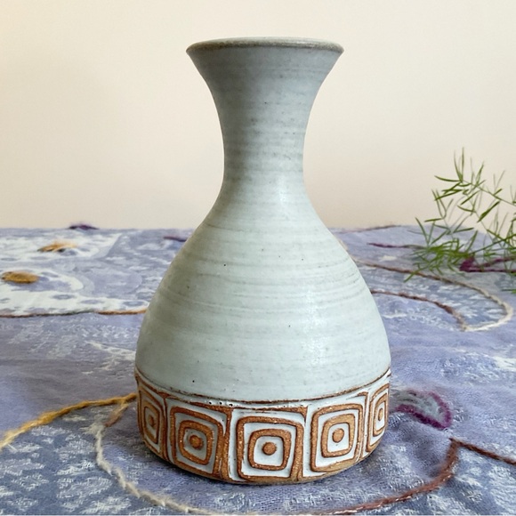 Vintage Los Artesanos Puerto Rico Pottery Vase – MCM Sgraffito Geometric Pottery